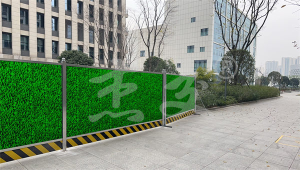 杰交围挡工程案例多吗？市政施工围挡厂家实测(图1)