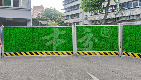 杰交围挡供应商吗?成都中杰交通设施解析(图1) 杰交围挡供应商吗?成都中杰交通设施解析(图1)