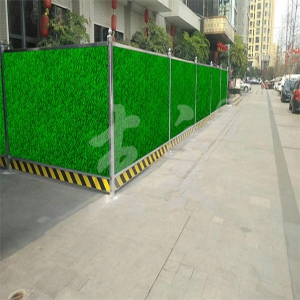 杰交施工围挡的斜撑与地面夹角取多少度，供货商有安装规范吗